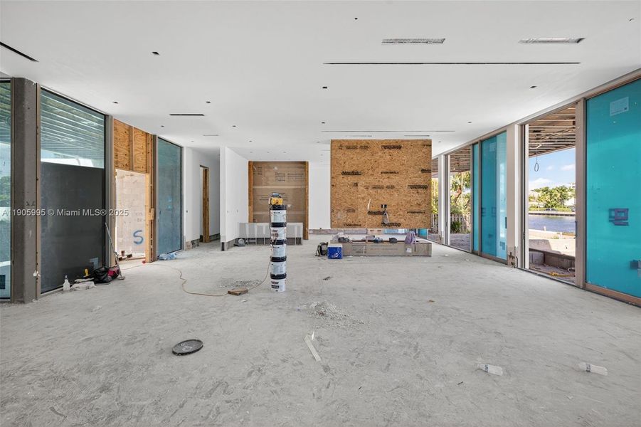 Actual photo as of Oct 31, 2025