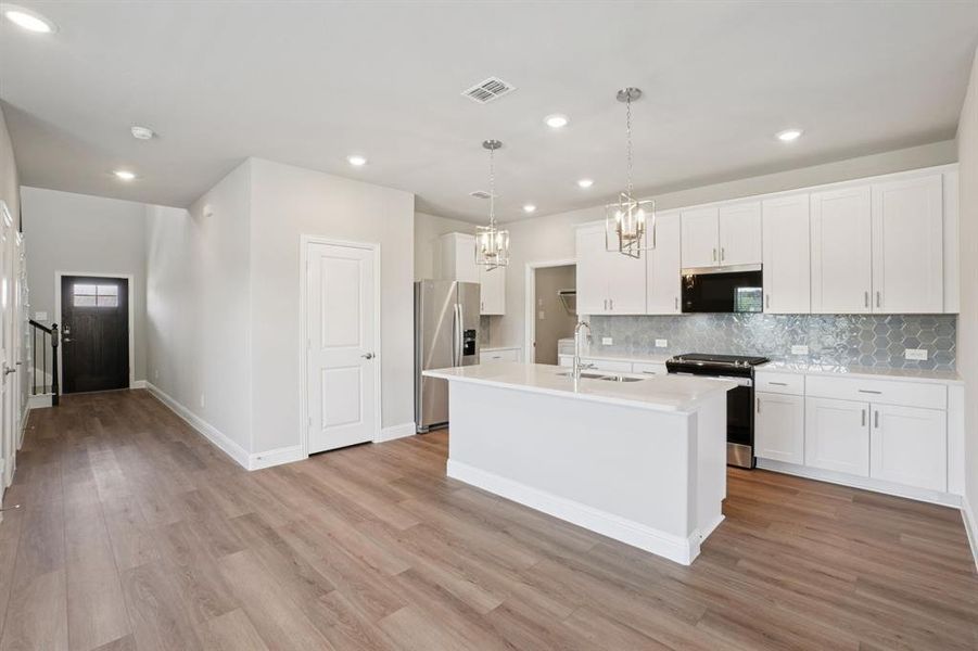 Photo is not of the actual home, but is an inspirational photo of builder’s model home and may depict options, furnishings, and/or decorator features that are not included.