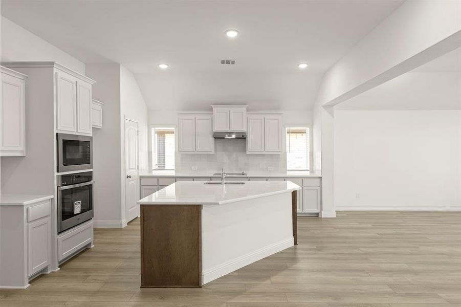 03_ 1404 Elle Lane, Aubrey TX 03_ 1404 Elle Lane, Aubrey TX