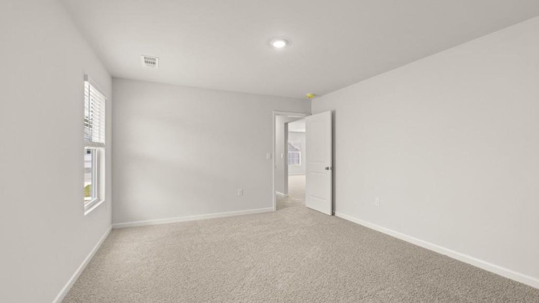 Spacious, unfurnished interior of a new home in Grandview at Lanier, Dawsonville (Image 31).