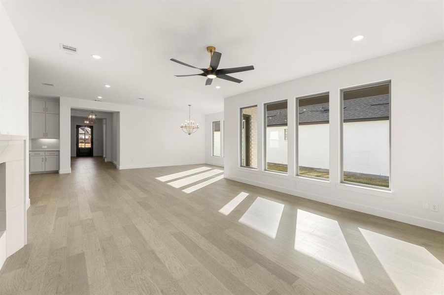 27. 4820 Belo - Family (3) 27. 4820 Belo - Family (3)