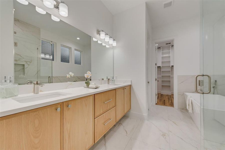 Furnished interior view inside a new home in , Dallas (Image 15).
