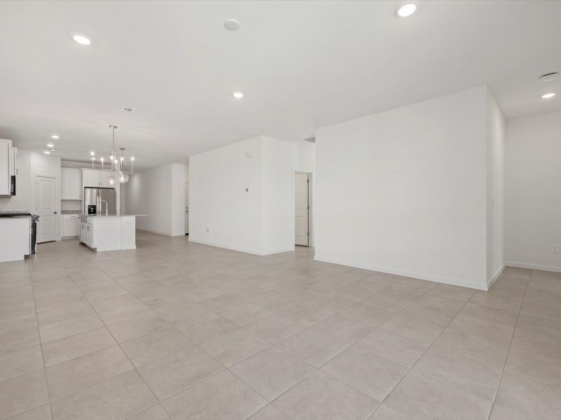 Spacious, unfurnished interior of a new home in Rancho Mirage Estate Series, Maricopa (Image 8). Spacious, unfurnished interior of a new home in Rancho Mirage Estate Series, Maricopa (Image 8).