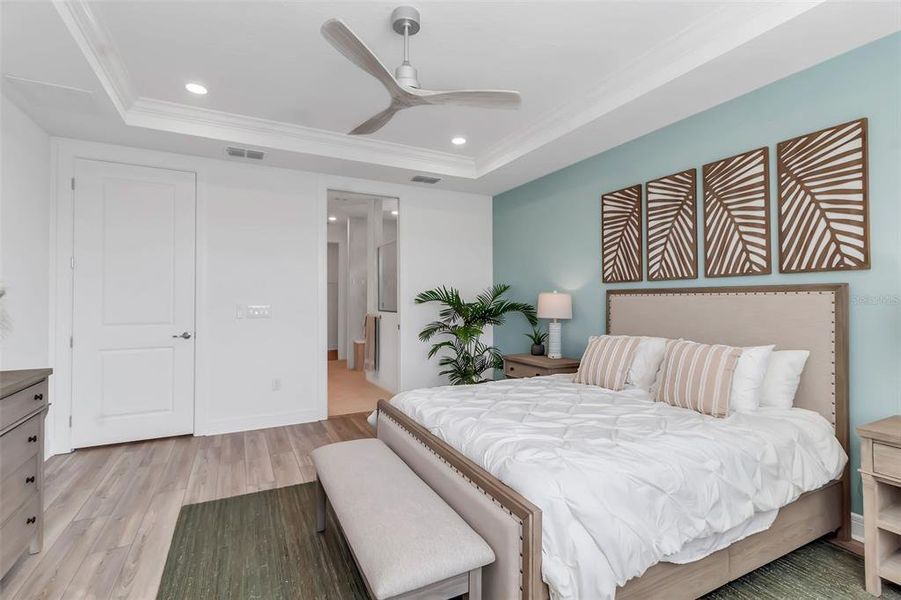 Furnished interior view inside a new home in Del Webb BayView, Parrish (Image 49). Furnished interior view inside a new home in Del Webb BayView, Parrish (Image 49).