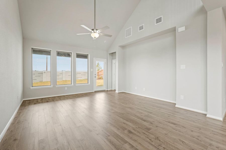 Spacious, unfurnished interior of a new home in Jubilee 40', Hockley (Image 16). Spacious, unfurnished interior of a new home in Jubilee 40', Hockley (Image 16).
