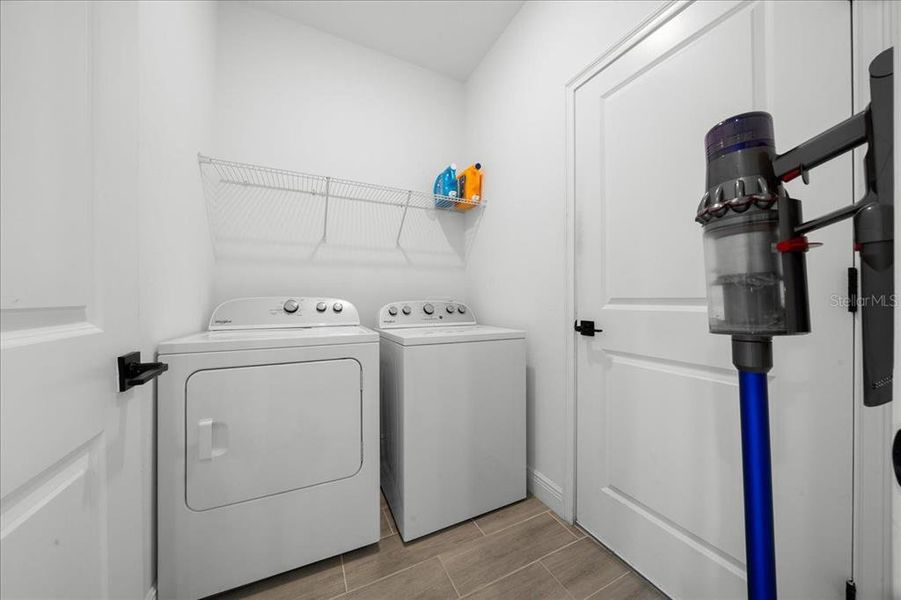 Furnished interior view inside a new home in , Ocala (Image 12).