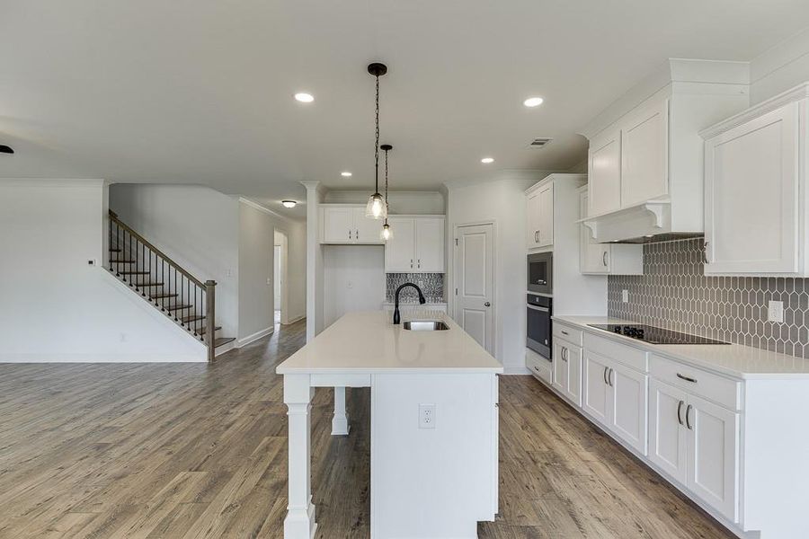Furnished interior view inside a new home in , Jefferson (Image 7).