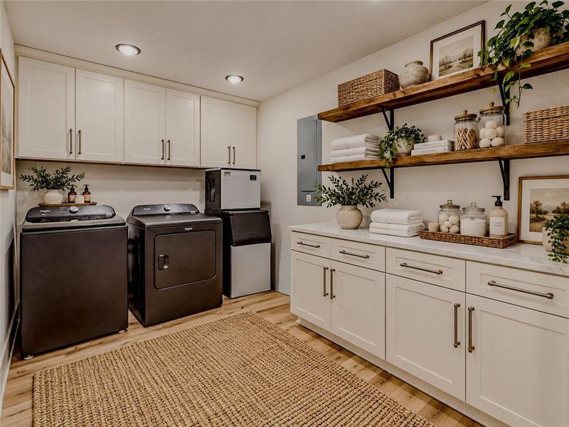 Furnished interior view inside a new home in , Ranger (Image 37).