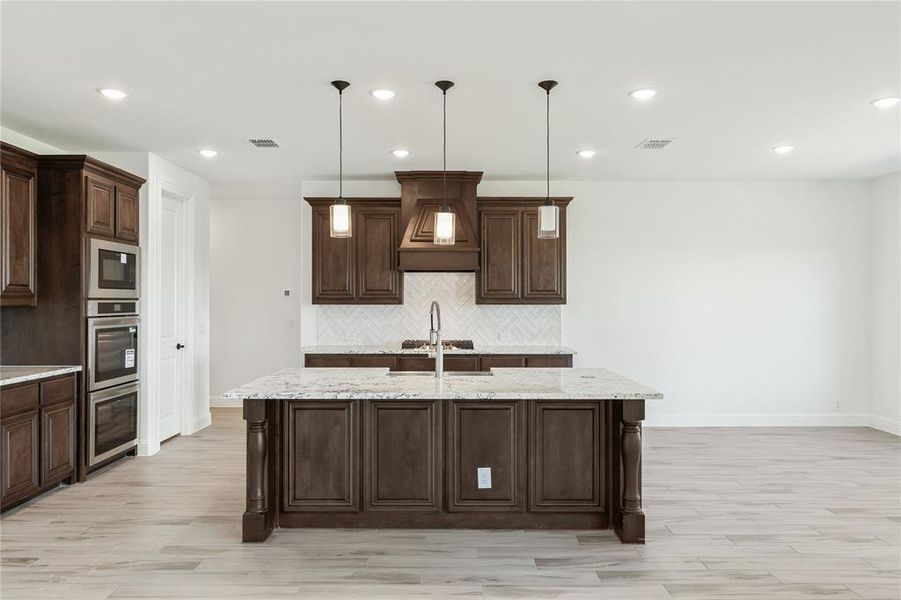 Furnished interior view inside a new home in Glenbrook, Red Oak (Image 18).