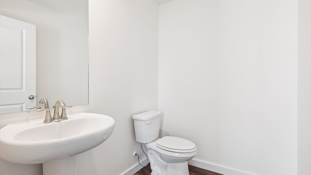 Furnished interior view inside a new home in Belhaven, Knoxville (Image 10). Furnished interior view inside a new home in Belhaven, Knoxville (Image 10).