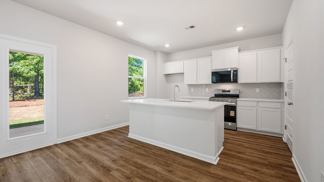 Furnished interior view inside a new home in Kingston Ranch at Lake Oconee, Buckhead (Image 7).