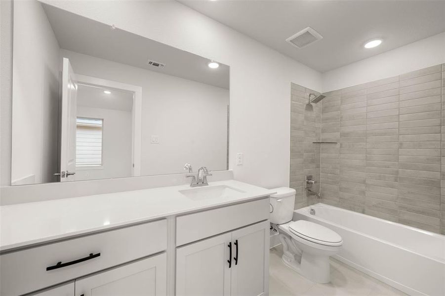 Furnished interior view inside a new home in Cottage Collection at Harvest, Argyle (Image 9). Furnished interior view inside a new home in Cottage Collection at Harvest, Argyle (Image 9).