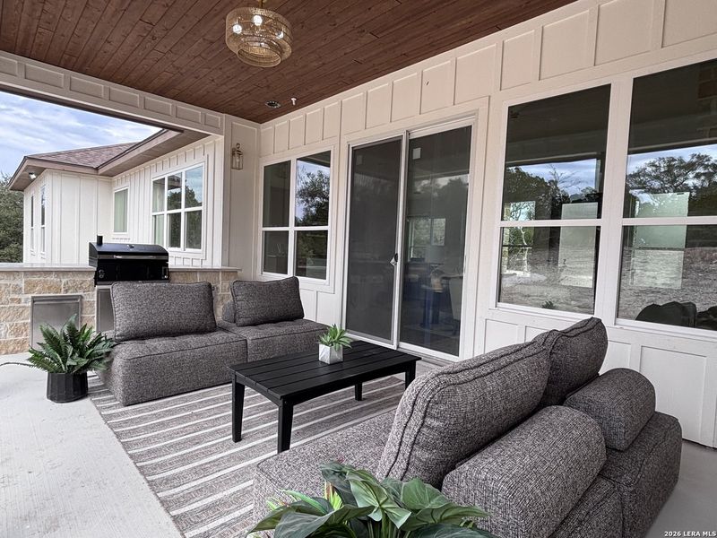 Exterior details and patio area of a home in , Fischer (Image 3).