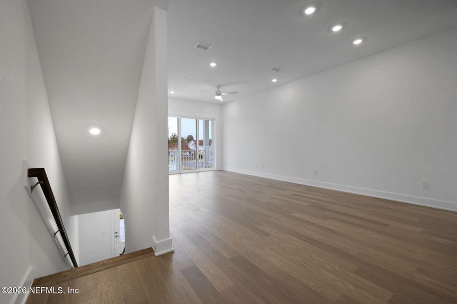 Spacious, unfurnished interior of a new home in North Beach Townhomes, Jacksonville Beach (Image 32).