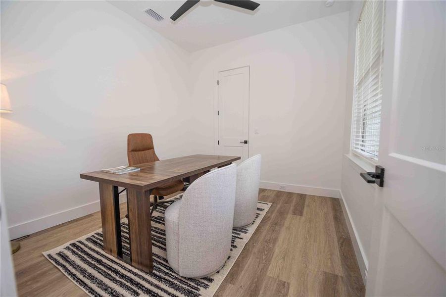 Furnished interior view inside a new home in , Oxford (Image 37).