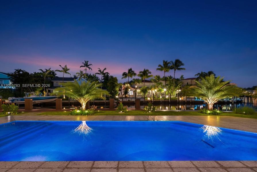 Community amenities in , Coral Gables (Image 64). Community amenities in , Coral Gables (Image 64).