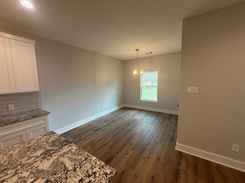Spacious, unfurnished interior of a new home in , Dickinson (Image 18).