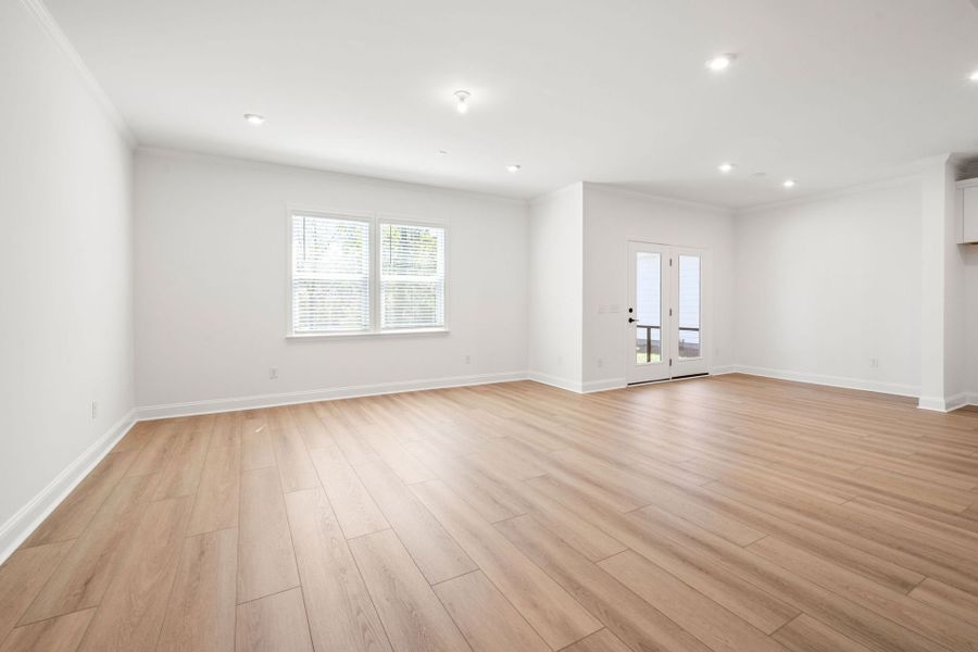 Spacious, unfurnished interior of a new home in Salem Bay, Beaufort (Image 21). Spacious, unfurnished interior of a new home in Salem Bay, Beaufort (Image 21).