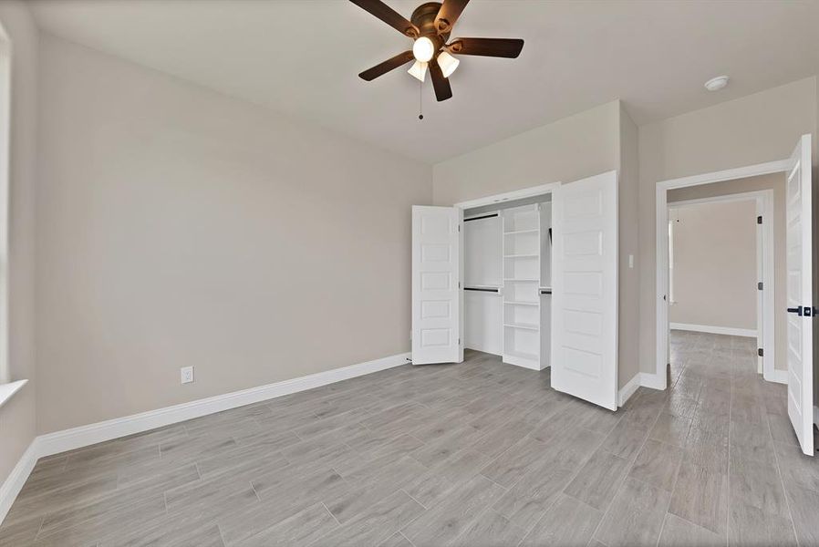 Spacious, unfurnished interior of a new home in , Granbury (Image 15). Spacious, unfurnished interior of a new home in , Granbury (Image 15).