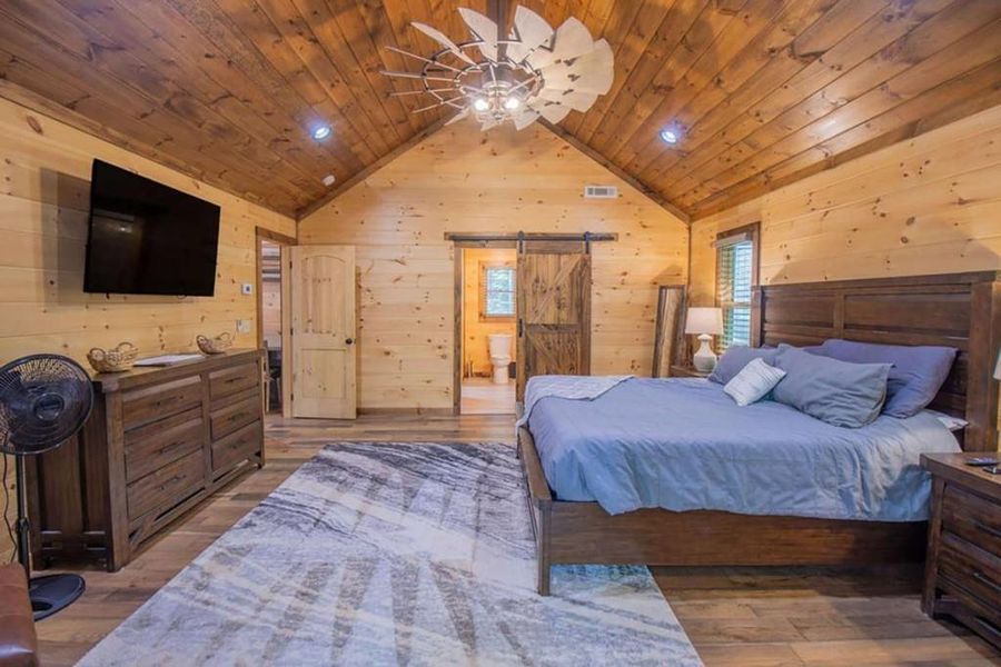 Furnished interior view inside a new home in , Blue Ridge (Image 15).