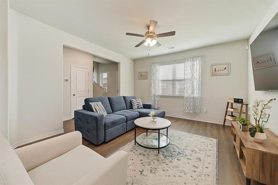 Furnished interior view inside a new home in Enchanted Bay, Fort Worth (Image 13). Furnished interior view inside a new home in Enchanted Bay, Fort Worth (Image 13).