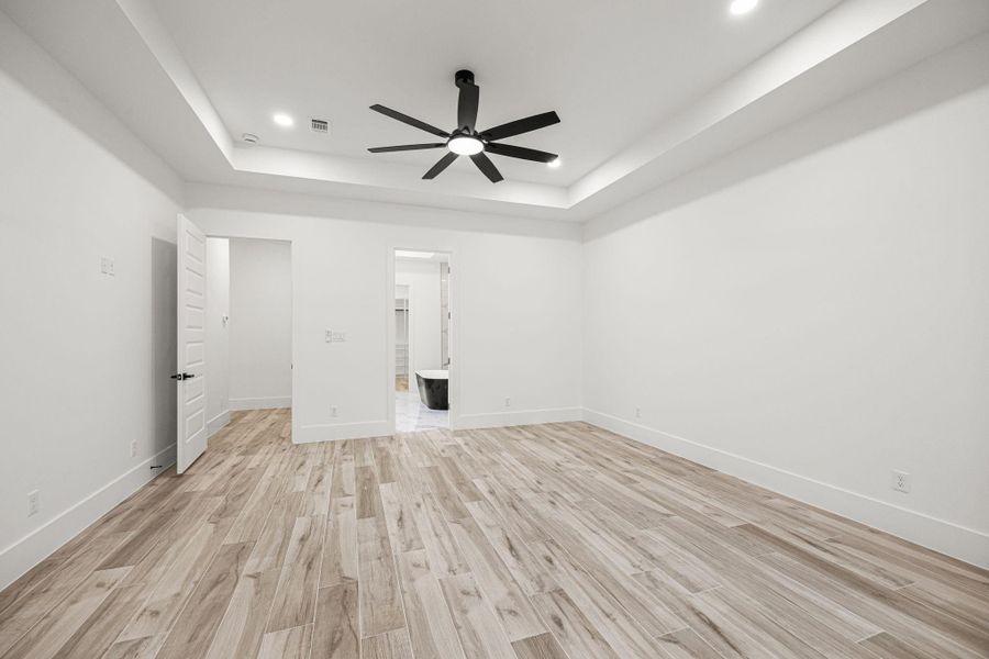 Spacious, unfurnished interior of a new home in , Magnolia (Image 38).