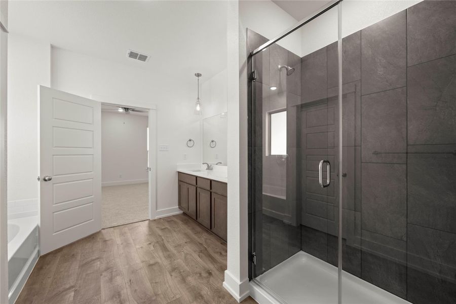 Please Note: These interior photos are not of the actual home but are of a completed one with a similar floor plan. Finishes, features, and layouts may vary. Please Note: These interior photos are not of the actual home but are of a completed one with a similar floor plan. Finishes, features, and layouts may vary.