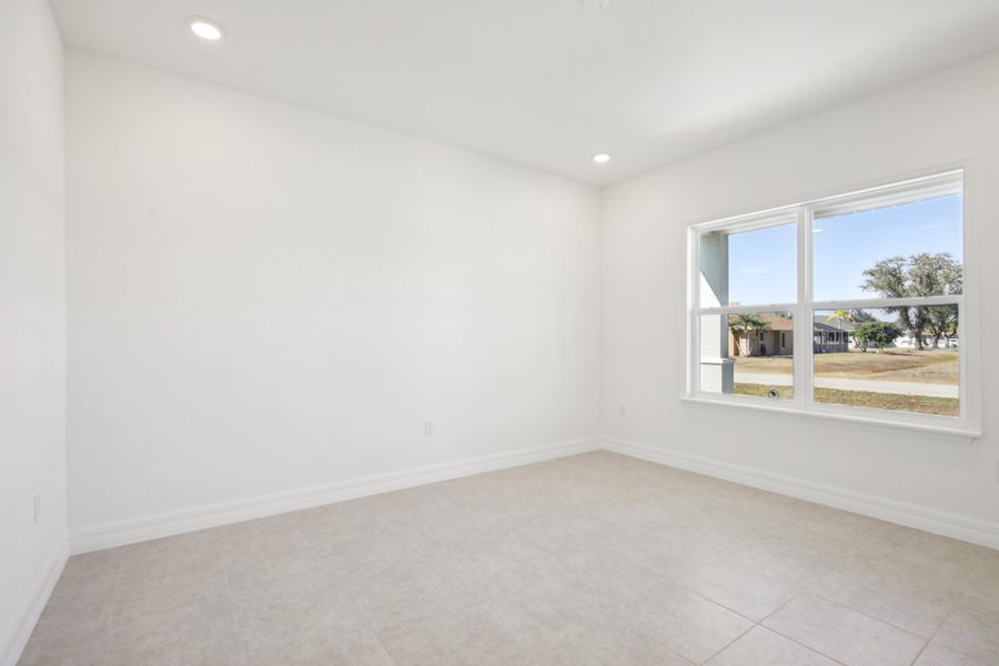 Representative unfurnished interior of a home built from the Melody by Maronda Homes in Port St. John, Cocoa (Image 28).