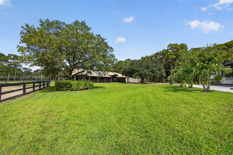 Natural landscape and outdoor views near  in Palm Beach Gardens (Image 104).