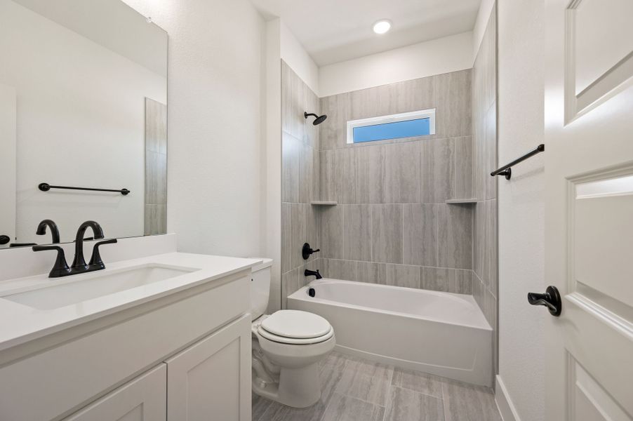 Furnished interior view inside a new home in Parks of Aledo, Aledo (Image 18).