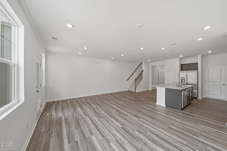 SUN_Everlee_Pic_CarsonII_QMI_259_Great_3