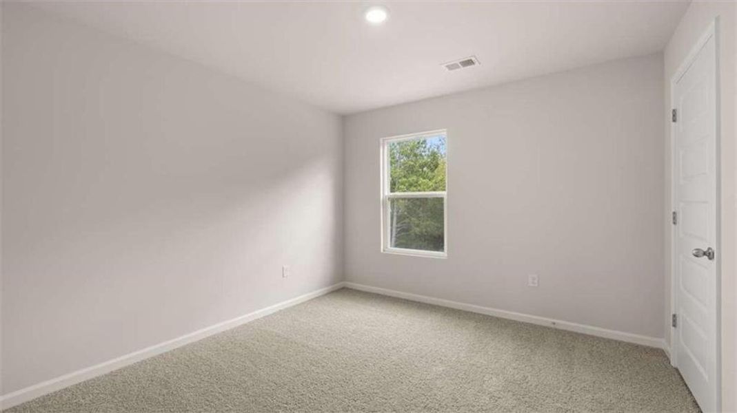 Spacious, unfurnished interior of a new home in Cedar Ridge - Locust Grove Station, Locust Grove (Image 28).
