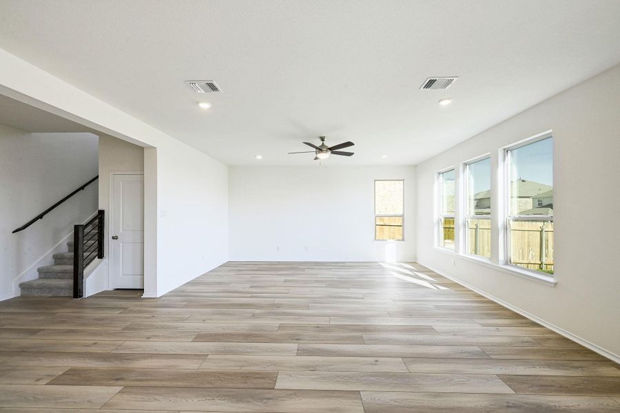 Spacious, unfurnished interior of a new home in Salerno - Classic Collection, Round Rock (Image 22). Spacious, unfurnished interior of a new home in Salerno - Classic Collection, Round Rock (Image 22).