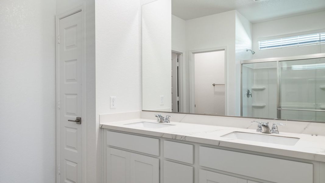 Furnished interior view inside a new home in Zanjero Pass, Waddell (Image 10).