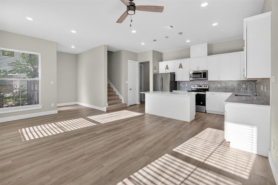 Spacious, unfurnished interior of a new home in , Fort Worth (Image 16).