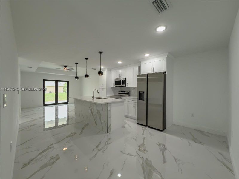 Furnished interior view inside a new home in , Lehigh Acres (Image 5).