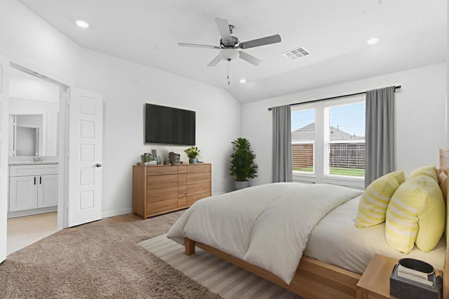 Furnished interior view inside a new home in Creekhaven, Iowa Colony (Image 20). Furnished interior view inside a new home in Creekhaven, Iowa Colony (Image 20).