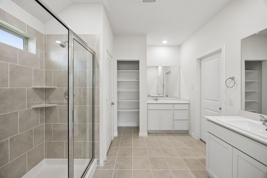 Furnished interior view inside a new home in Riviera Pines, Huffman (Image 10).