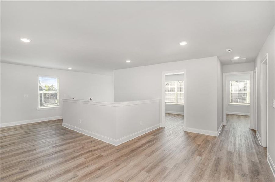 Spacious, unfurnished interior of a new home in , Bonaire (Image 20). Spacious, unfurnished interior of a new home in , Bonaire (Image 20).