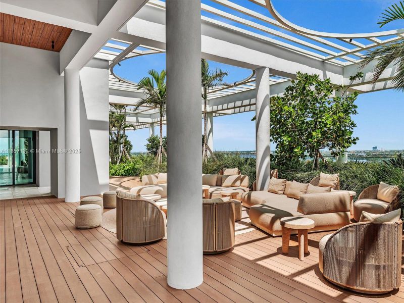 Furnished interior view inside a new home in , Miami Beach (Image 15).