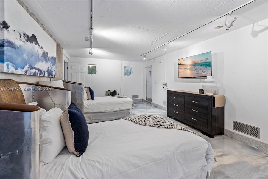 Furnished interior view inside a new home in , Miami (Image 40).
