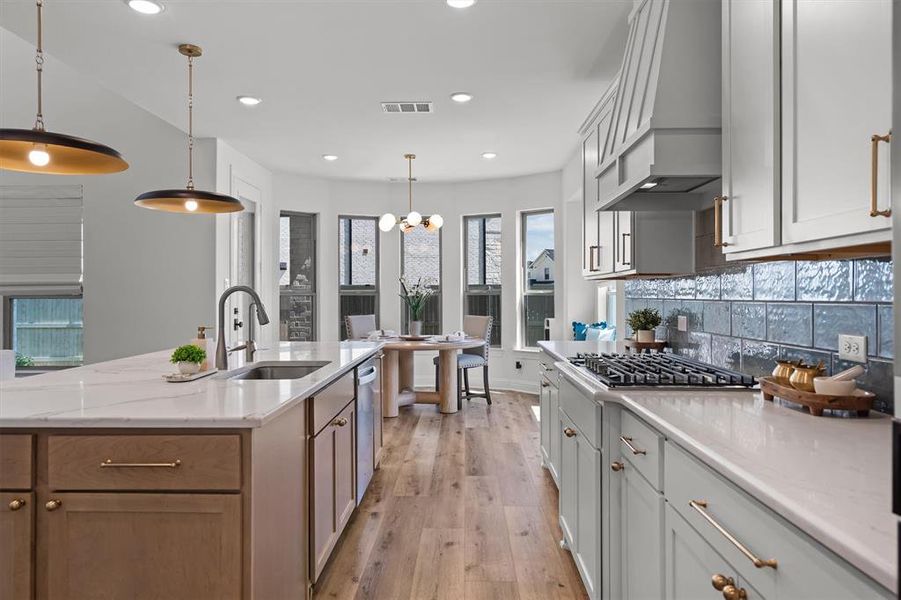 Furnished interior view inside a new home in , Northlake (Image 14).