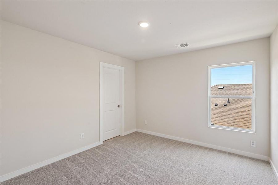 Spacious, unfurnished interior of a new home in Sperling Farms, Ferris (Image 17). Spacious, unfurnished interior of a new home in Sperling Farms, Ferris (Image 17).