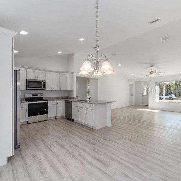Spacious, unfurnished interior of a new home in , Ocala (Image 83).