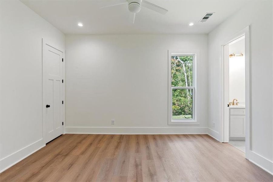 Spacious, unfurnished interior of a new home in , Canton (Image 27).