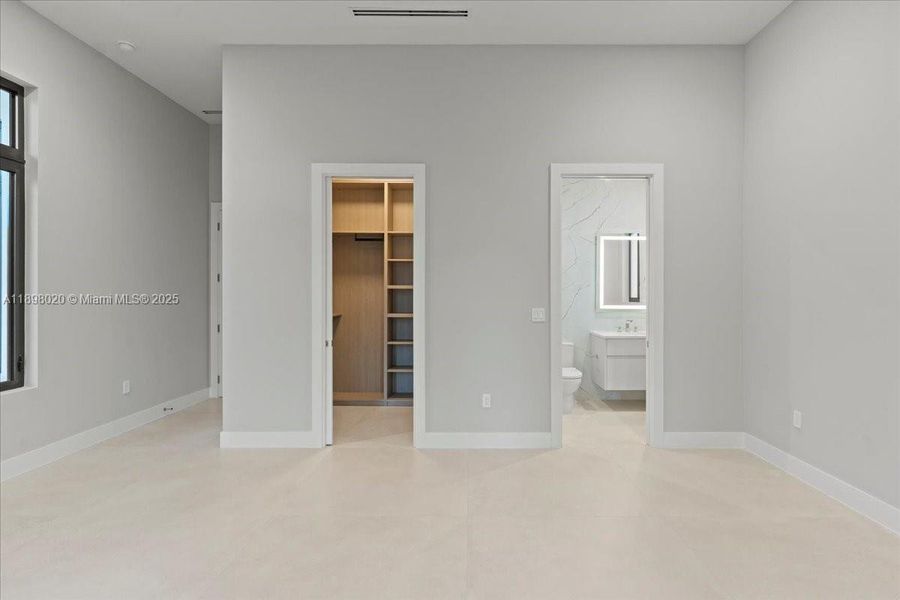 Spacious, unfurnished interior of a new home in , Miami (Image 21). Spacious, unfurnished interior of a new home in , Miami (Image 21).