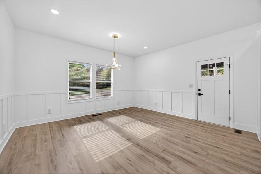 Spacious, unfurnished interior of a new home in , Atlanta (Image 21). Spacious, unfurnished interior of a new home in , Atlanta (Image 21).