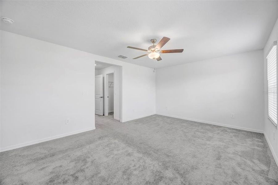 Spacious, unfurnished interior of a new home in Townes at Southshore Pointe, Ruskin (Image 32).