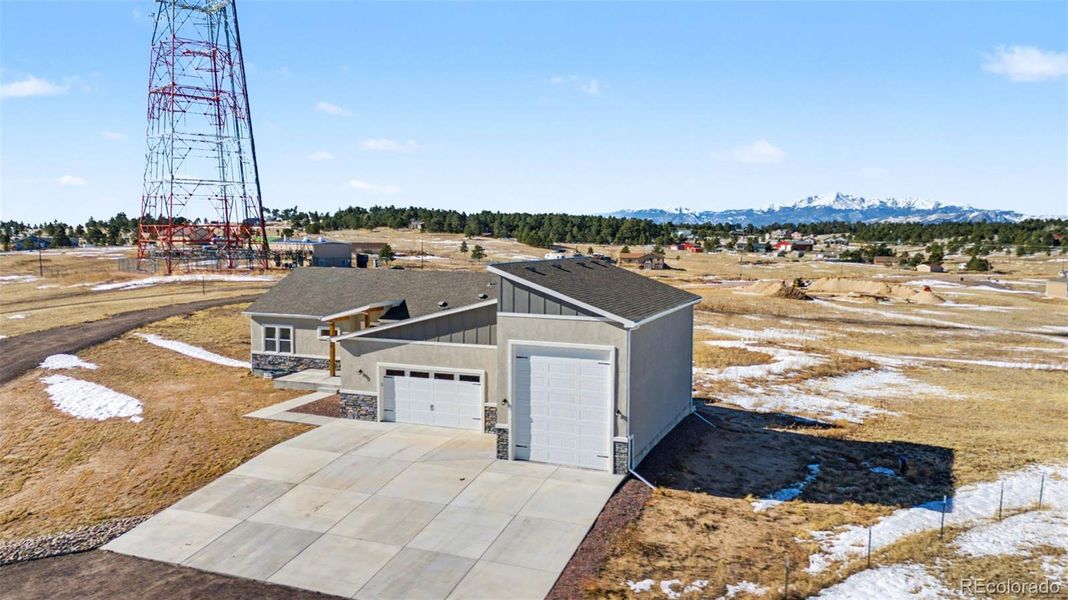 Image 39 of a home in .