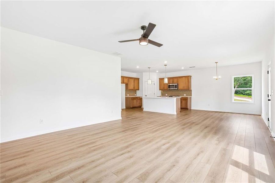 Spacious, unfurnished interior of a new home in Langston Reserve, Cartersville (Image 34). Spacious, unfurnished interior of a new home in Langston Reserve, Cartersville (Image 34).
